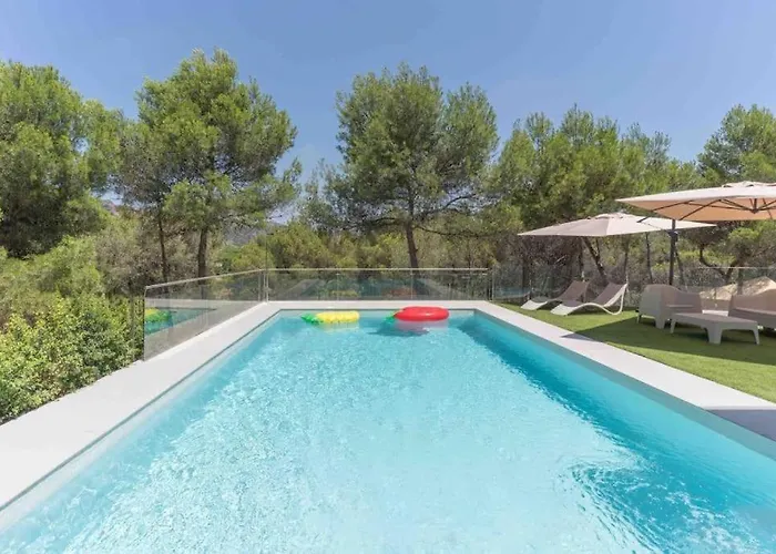 Calma Villa. Chalet De Lujo, Jacuzzi Y Piscina